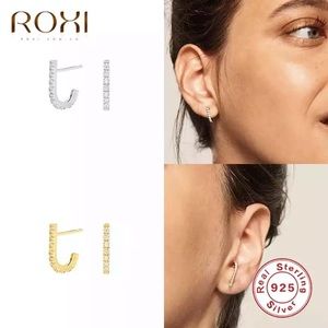 Geometric J shape silver earrings with stones